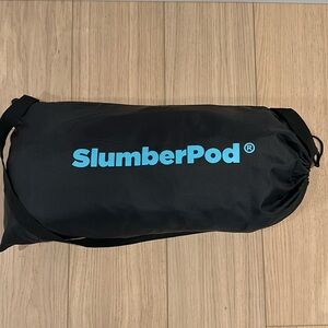Like new Slumberpod